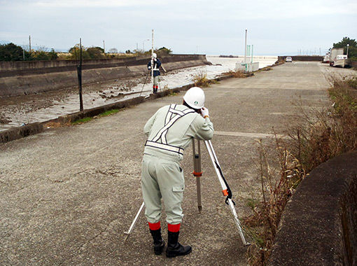 玉名横島海岸保全事業堤防測量業務